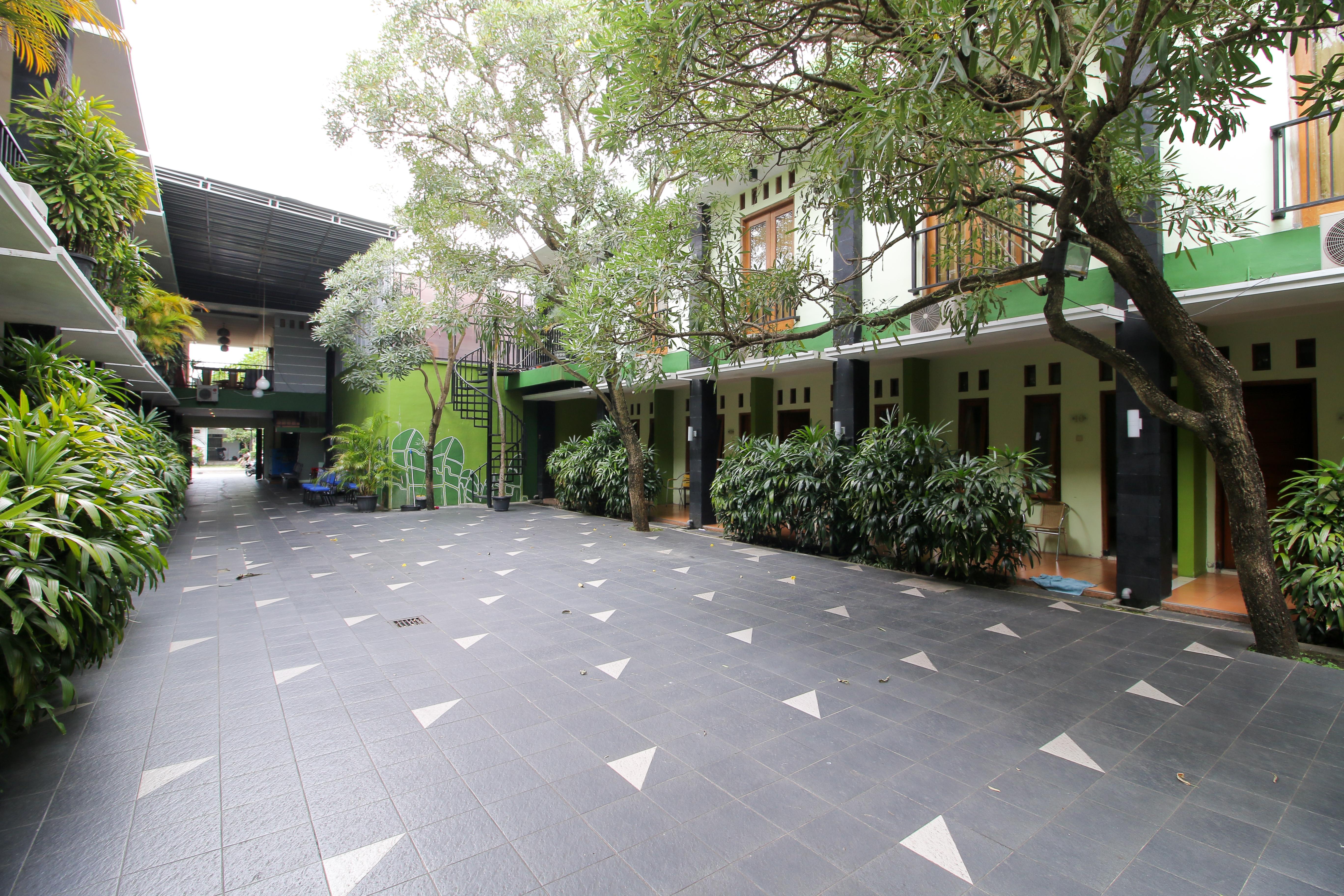 יוגיאקרטה Reddoorz Plus @ Taman Siswa 2 מראה חיצוני תמונה